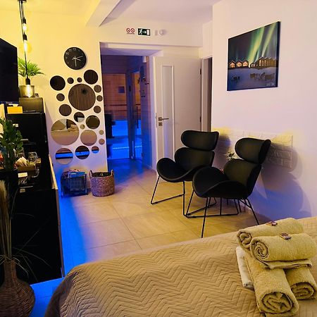 Sauna Studio Near Centre/Airport Prag Eksteriør billede