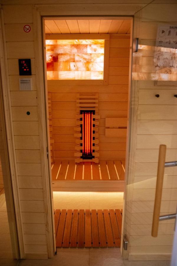 Sauna Studio Near Centre/Airport Prag Eksteriør billede